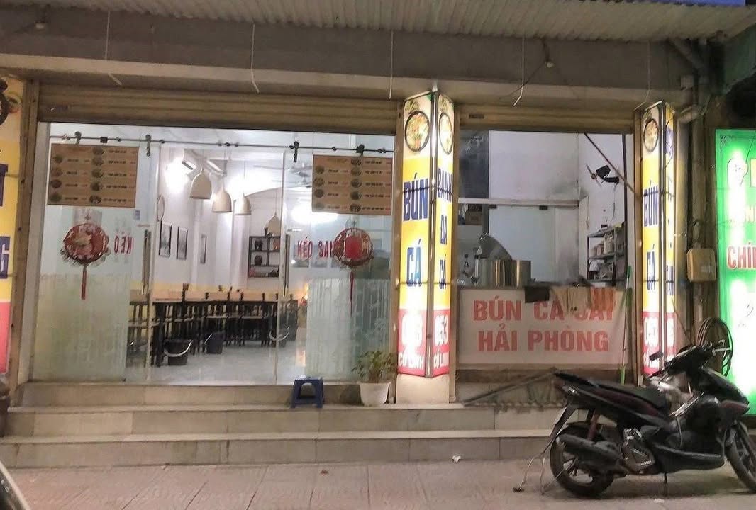 Cho thuê nhà nguyên căn kinh doanh mặt phố Cổ Linh, Long Biên 100m² - Phù hợp mọi mô hình!