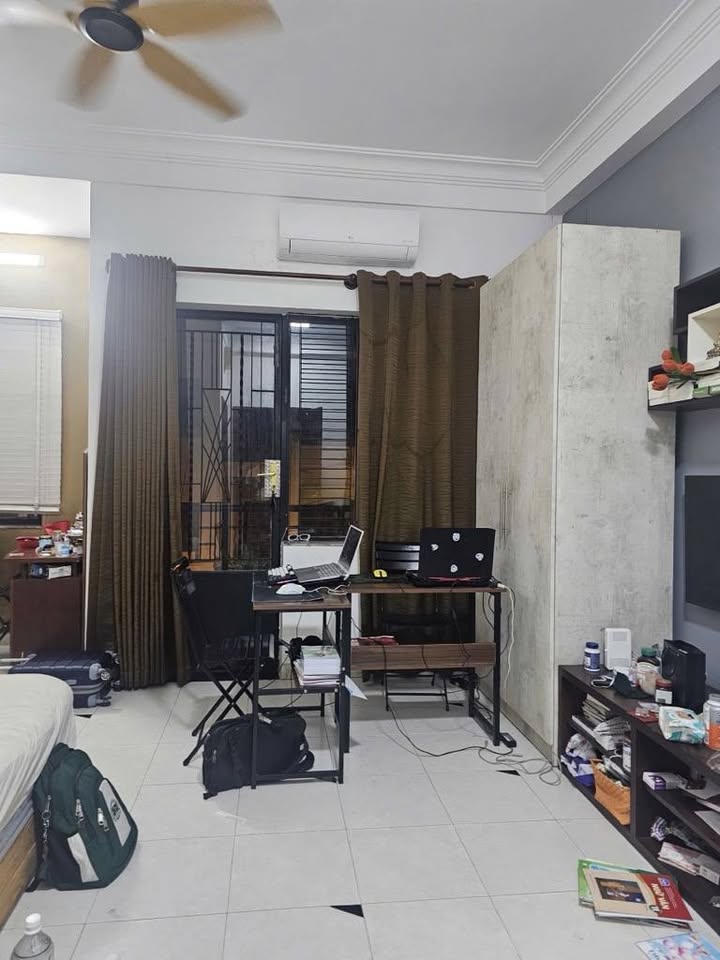 Bán Nhà Hẻm 8m Nguyễn Minh Hoàng, Tân Bình 80m² - Đầu Tư Sinh Lời Hoàn Hảo!