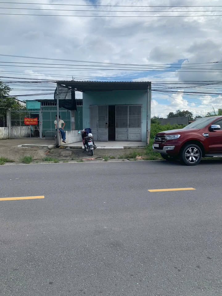 Nhà cấp 4 Mỹ Hạnh Nam 236m² giá 4 tỷ - Sổ hồng riêng, gần KCN