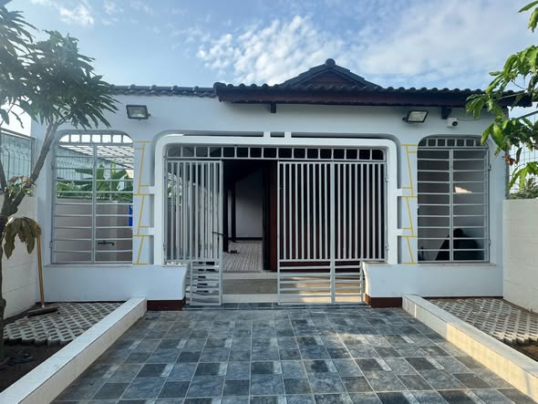 Nhà vườn mặt tiền đường Quách Văn Tuấn, Tân An, 375m² giá 2.1 tỷ - Pháp lý rõ ràng!