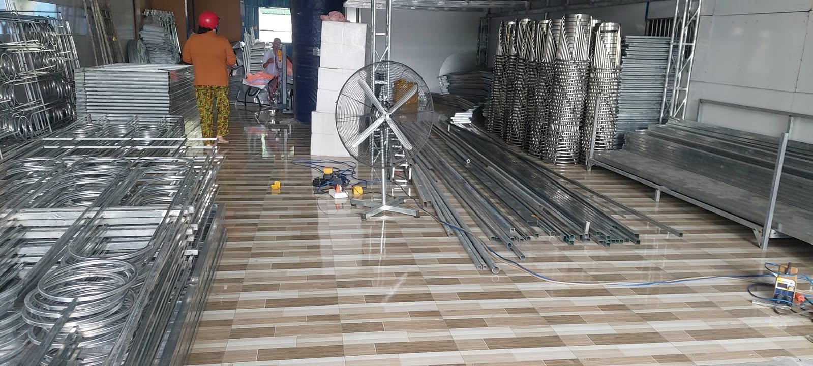 Bán nhà mặt tiền Tôn Đức Thắng, 179m², giá 2 tỷ - Đầu tư sinh lời ngay!