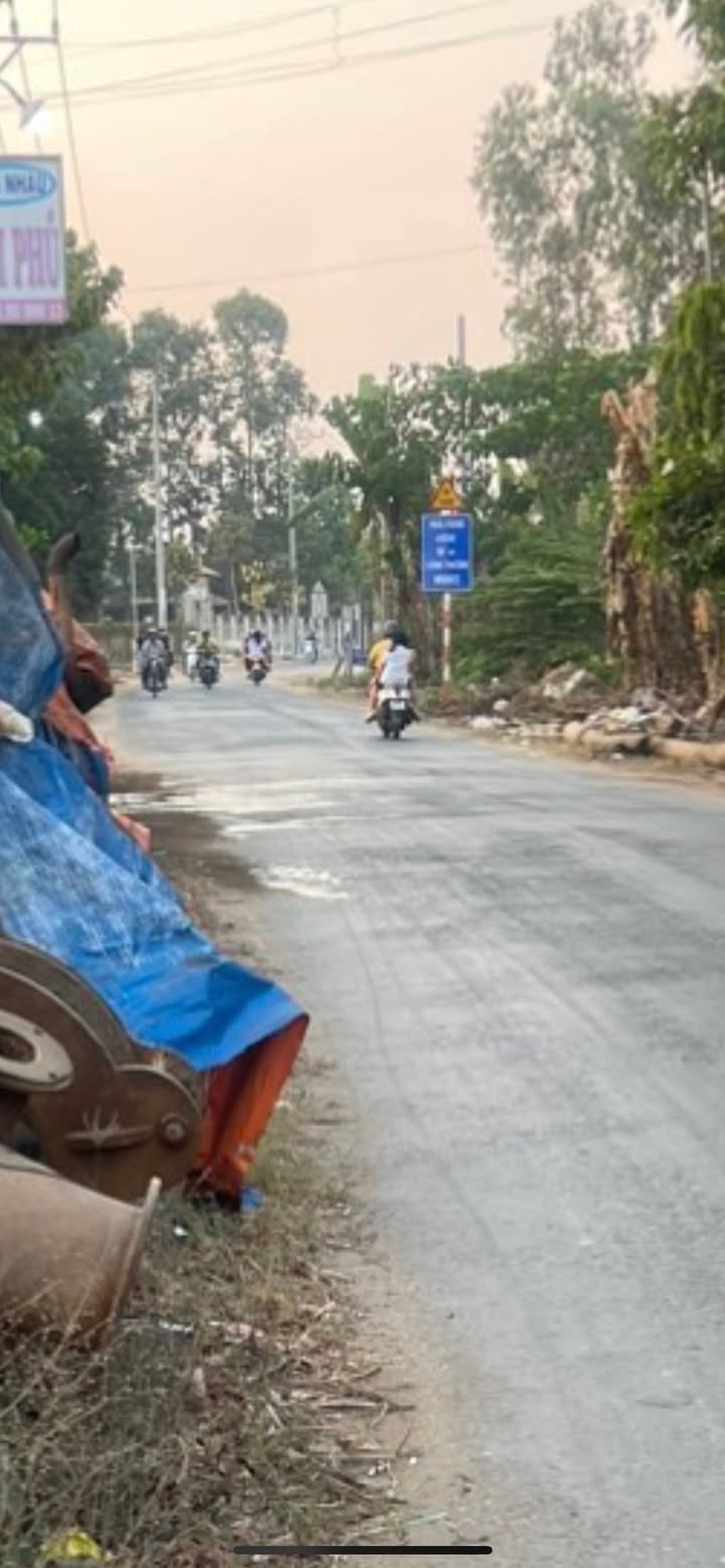 Nhà phố 1 trệt 1 lầu mặt tiền đường Long Sơn - Diện tích 133m², giá 4 tỷ - Sẵn sàng vào ở!