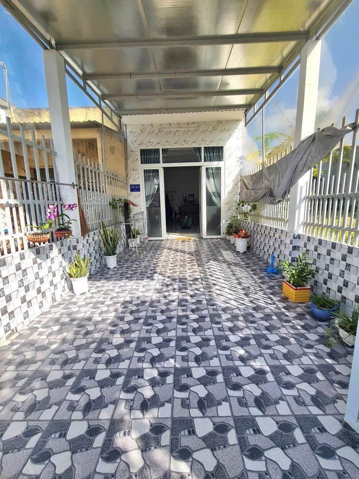 Nhà đẹp mặt tiền Đặng Tấn Triệu, Cà Mau 120m² - Sẵn sàng vào ở ngay!