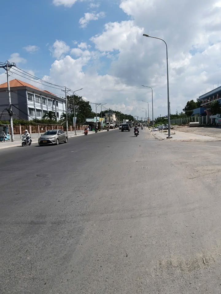 Đất thổ cư mặt tiền đường Võ Thị Sáu, Tân Phước Khánh 484m² giá 14.5 tỷ - Cơ hội đầu tư sinh lời!
