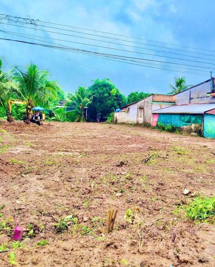 Đất nền Bình Minh Vĩnh Long 215m² giá 490 triệu - Tiềm năng phát triển lớn!