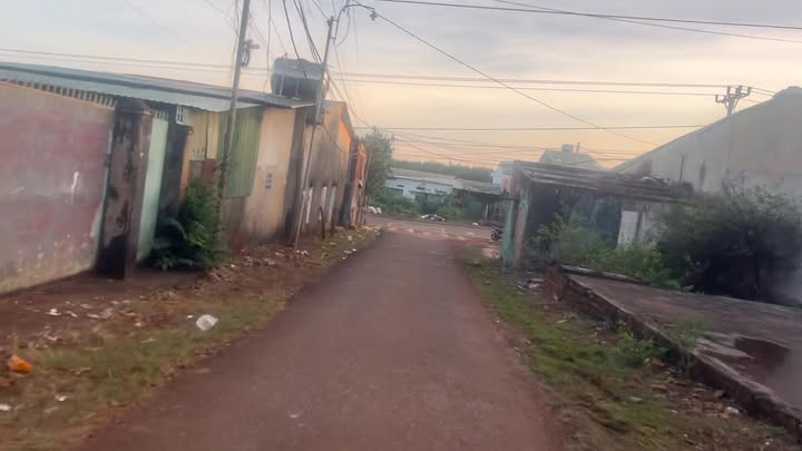 Đất nền đẹp xã Ia Krêl 300m² giá chỉ 400 triệu - Cơ hội đầu tư hấp dẫn!