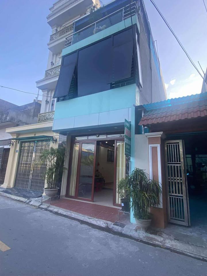 Nhà 2.5 tầng đường Phạm Ngũ Lão, 74m² giá 4.2 tỷ - Ô tô tránh nhau thoải mái!