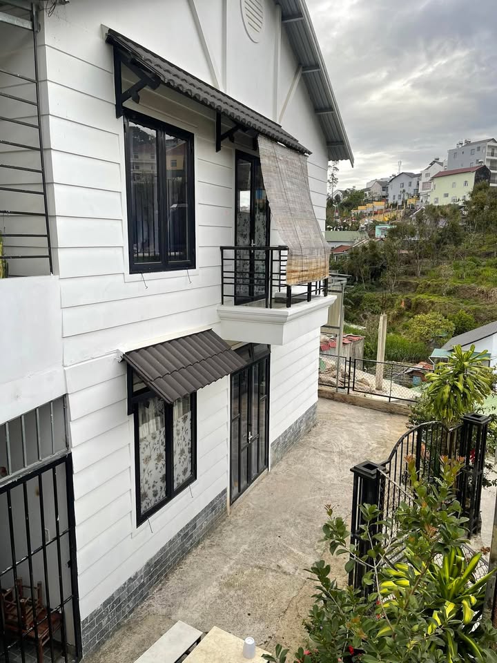 Nhà nguyên căn cho thuê tại Xuân An - Đà Lạt 3PN giá 8 triệu - Không gian thoáng mát, nuôi thú cưng thoải mái!