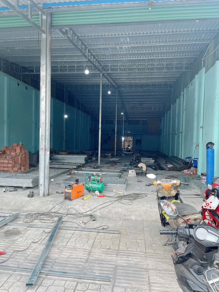 Kho xưởng Thuận Giao Bình Dương 300m² giá 8.2 tỷ - Cơ hội đầu tư tuyệt vời!