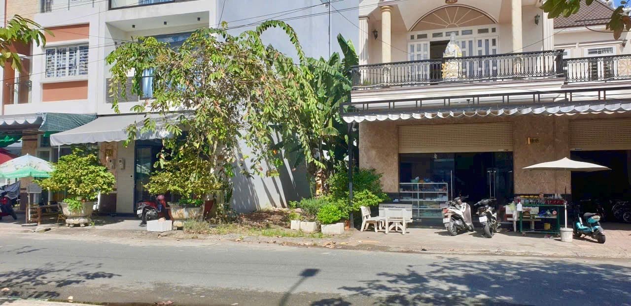 Đất nền đẹp đường B8 KDC Hưng Phú, Cần Thơ 120m² giá 6 tỷ - Vị trí lý tưởng cho kinh doanh!