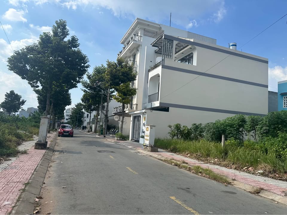 Đất nền TDC Cầu Bần, Mỹ Tho 85m² giá 2 tỷ - Sổ hồng chính chủ, vị trí đẹp!