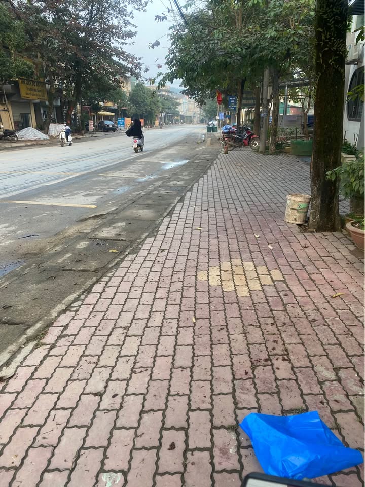 Đất nền Yên Bình 40m² giá 1.35 tỷ - Sổ đỏ chính chủ, vị trí đẹp gần trường học!