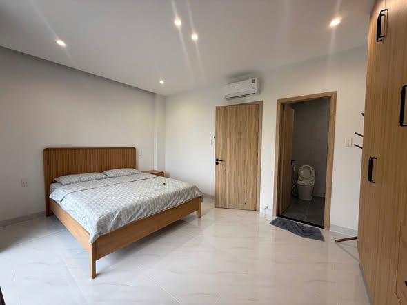 Căn hộ cho thuê Sun Casa Central 5 phòng ngủ giá 18 triệu - Sẵn sàng vào ở ngay!