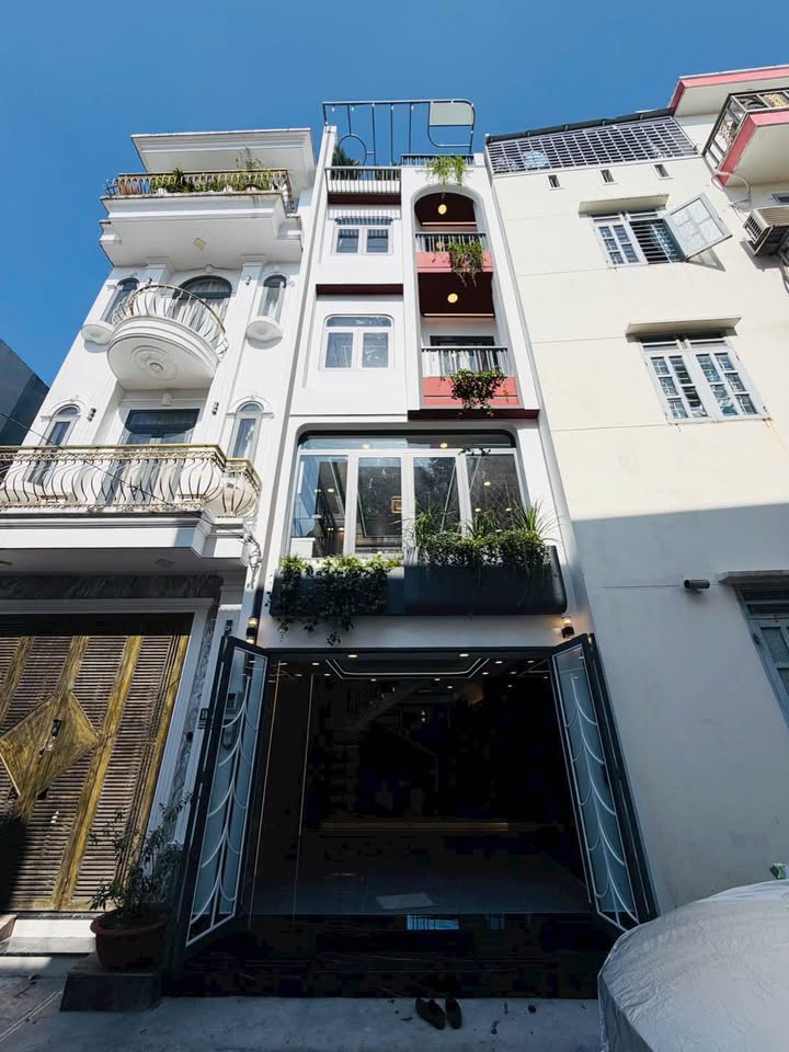 Nhà xây mới An Phú Đông 60m² giá 6.95 tỷ - Full nội thất cao cấp, vào ở ngay!