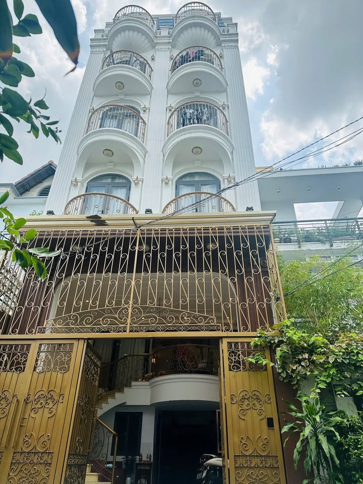 Căn hộ dịch vụ Gò Vấp 146.8m² giá 25 tỷ - Chính chủ bán gấp, thu nhập 75 triệu/tháng!