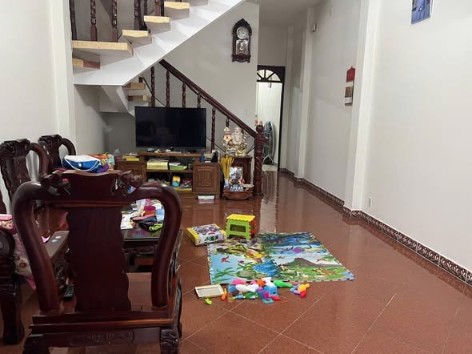 Nhà 4 tầng Tân Sơn Nhì 68m² giá 7 tỷ - Vị trí đắc địa sát mặt tiền!