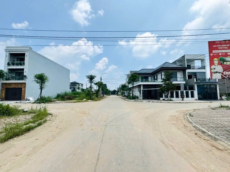 Đất nền KDC Số 8 Túc Duyên 100m² giá 3.7 tỷ - Vị trí đẹp, tiềm năng phát triển!