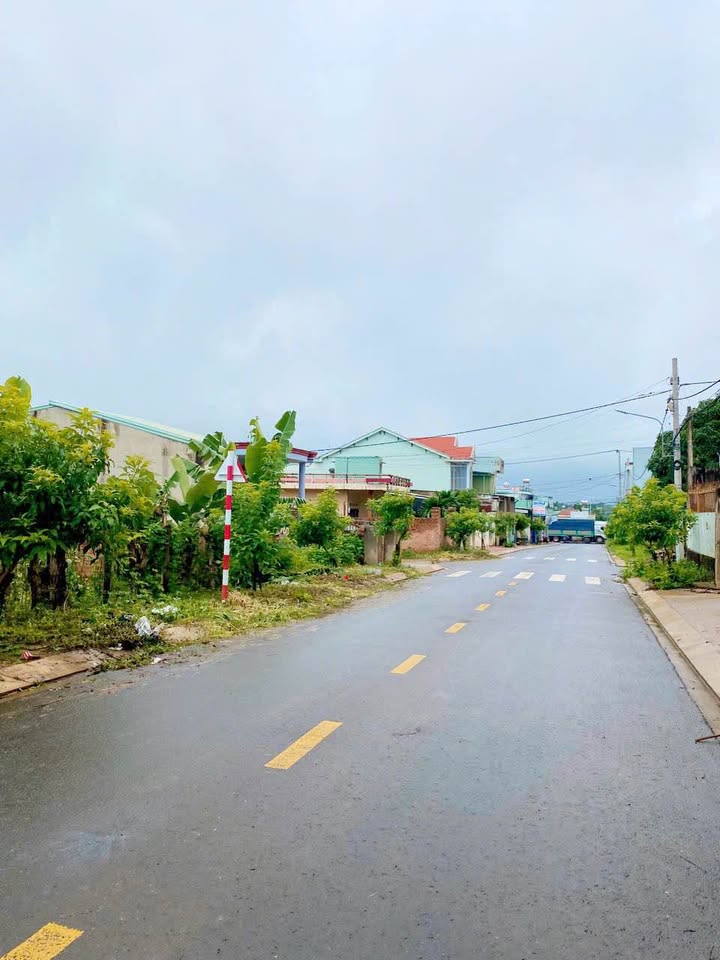 Nhà mặt tiền đường Kim Đồng, Pleiku 123.76m² chỉ 1.6 tỷ - Cơ hội đầu tư tuyệt vời!