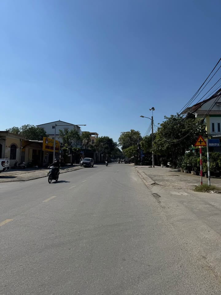 Bán đất mặt đường Hải Thượng Lãn Ông, phường Hà Huy Tập 116m² - Kinh doanh sầm uất!