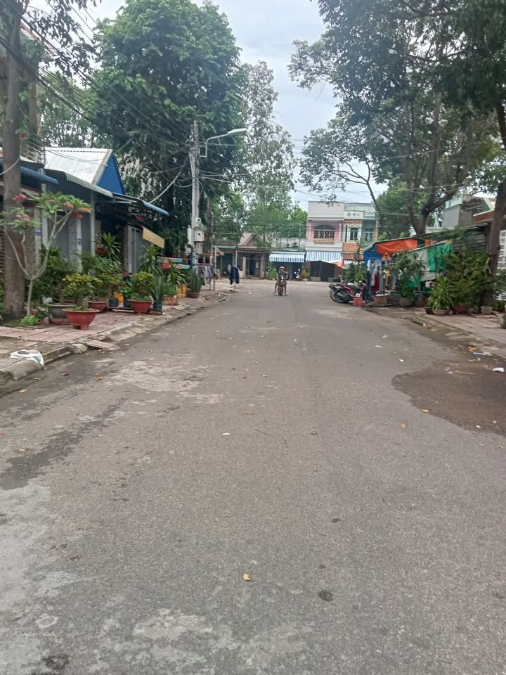 Đất nền KDC A&E Phường Thanh Hải 80m² giá 2 tỷ - Cách biển chỉ 300m!