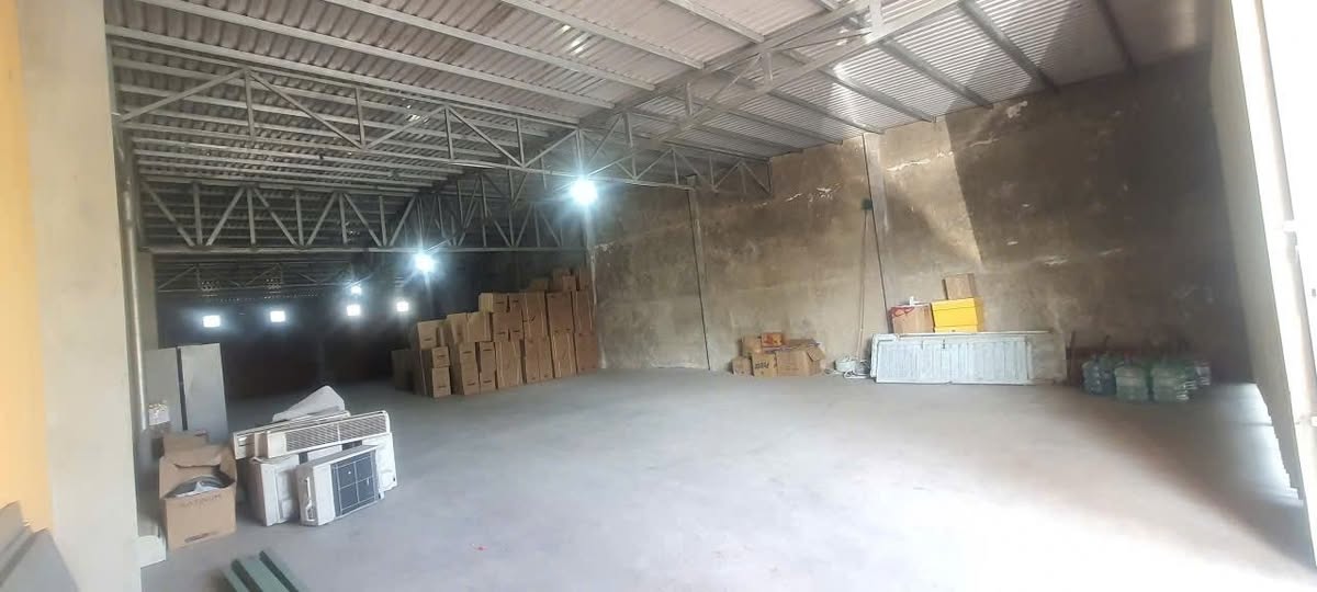 Kho cho thuê tại đường Âu Cơ, quận Liên Chiểu 350m² - Gần KCN Hòa Khánh!