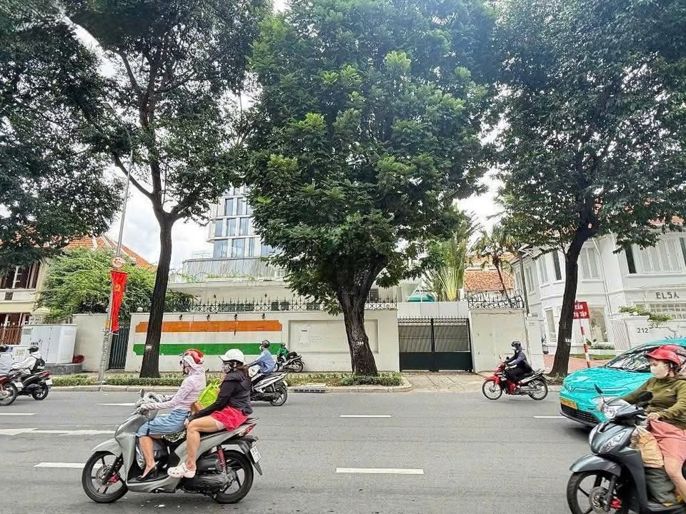 Nhà mặt tiền cho thuê 214 Võ Thị Sáu, Quận 3 - Diện tích 900m², vị trí đắc địa!