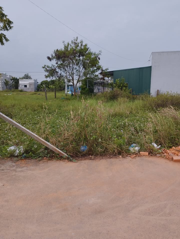 Đất thổ cư Phong Nẫm, Phan Thiết 122m² giá 671 triệu - Đường nhựa 5m, hướng Nam!