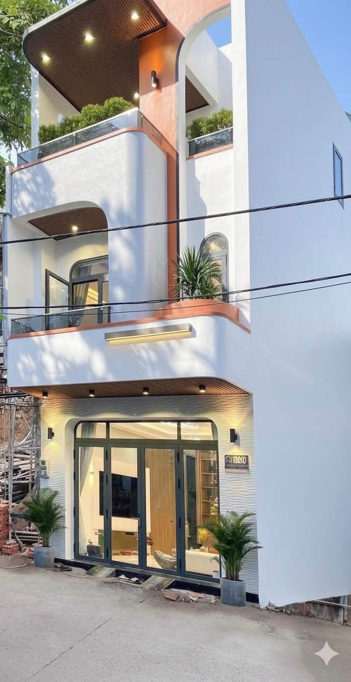 Nhà 3 tầng Cao Thắng Hạ Long 74m² giá 4.x tỷ - Sẵn sàng vào ở!