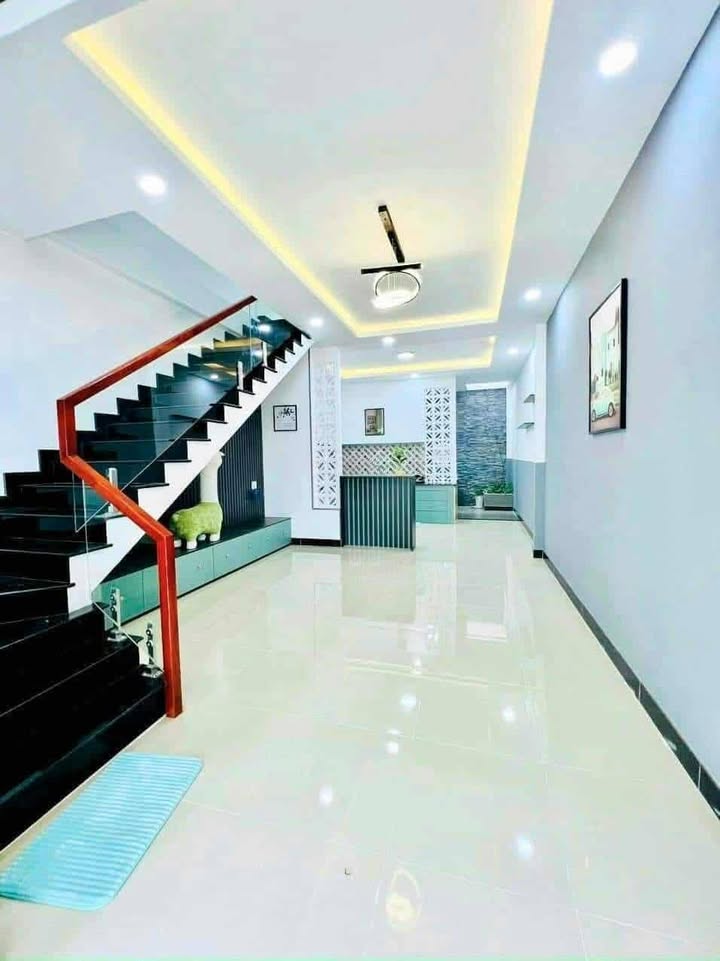 Nhà bán phường 5, TP Mỹ Tho, 54m² giá 2.5 tỷ - Sổ hồng chính chủ