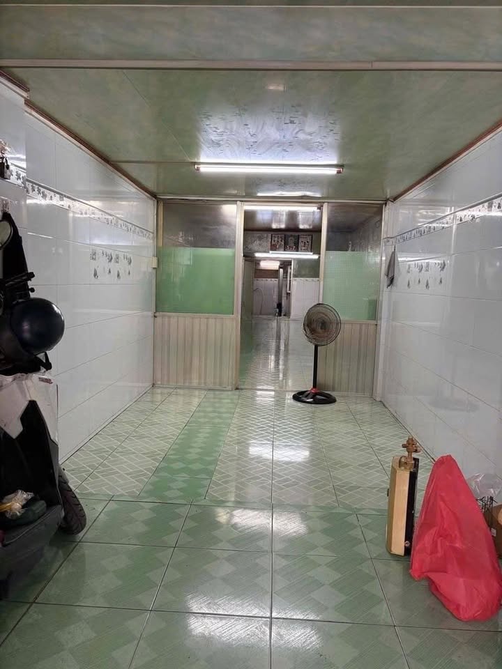 Nhà cho thuê mặt tiền Bà Hom, Quận 6 - Diện tích 45m², giá 13 triệu/tháng!