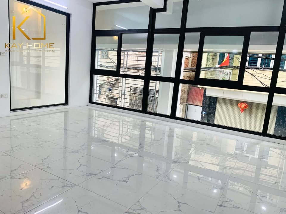 Cho thuê mặt bằng kinh doanh ngõ 143 Nguyễn Chính, Hoàng Mai 30m² - Tiện nghi đầy đủ, giá tốt!