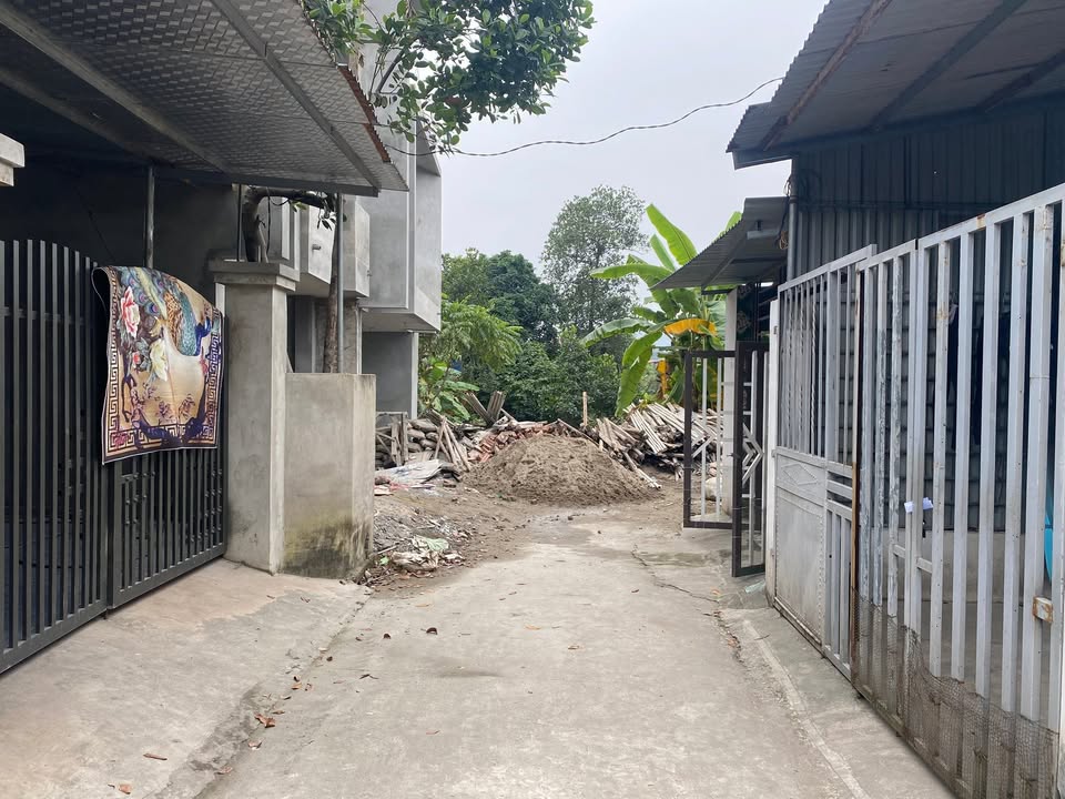 Nhà bán gấp tại Phường Quán Triều, Thái Nguyên - 1,9 tỷ - Diện tích 62m², 3 phòng ngủ