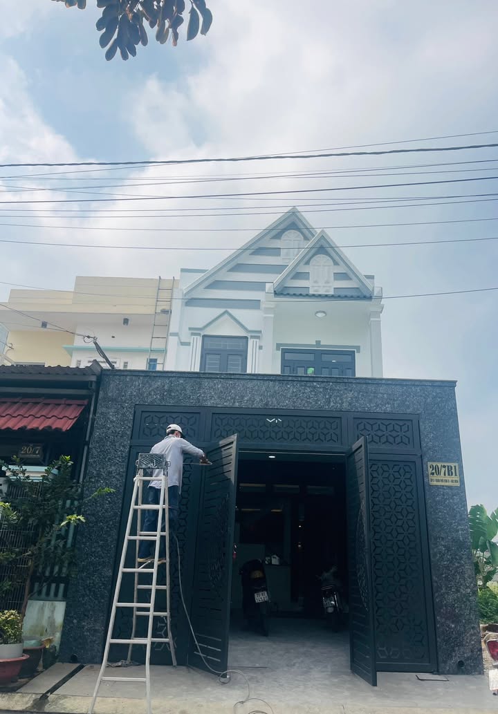 Nhà Xuân Thới Sơn Hóc Môn 110m² giá 5.65 tỷ - Sổ hồng riêng, chính chủ bán gấp!