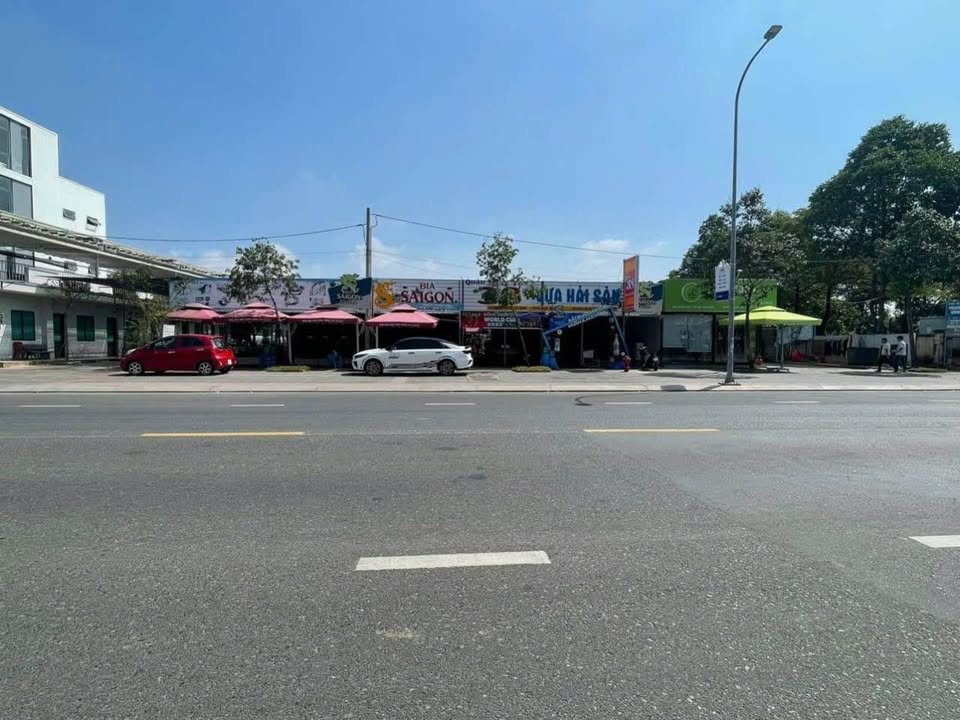 Mặt tiền đường Phạm Hùng, phường Bà Rịa, 430m² giá 20 tỷ - Cơ hội đầu tư không thể bỏ lỡ!