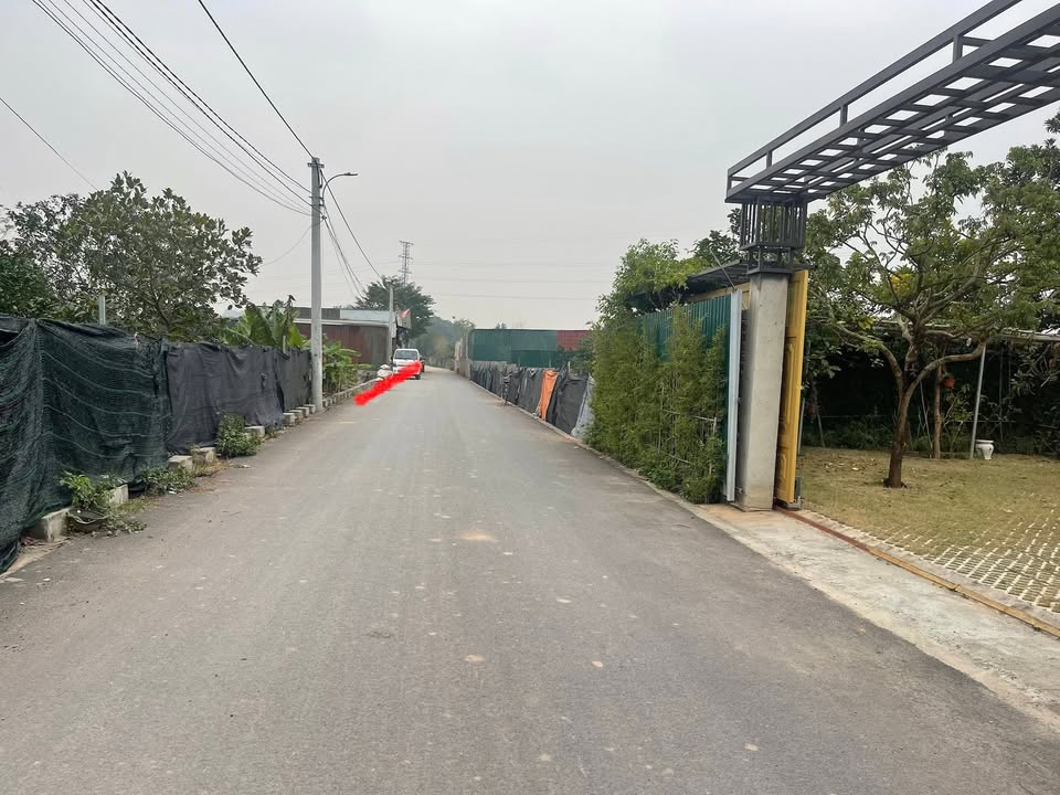 Đất vườn Sài Sơn Quốc Oai 144m² giá chỉ 700 triệu - Hàng hiếm bám đường nhựa!