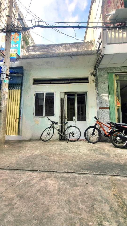 Nhà 2 tầng Trần Nhân Tôn, Quận 5, 52m² chỉ 7 tỷ - Vị trí đắc địa, thoáng mát!