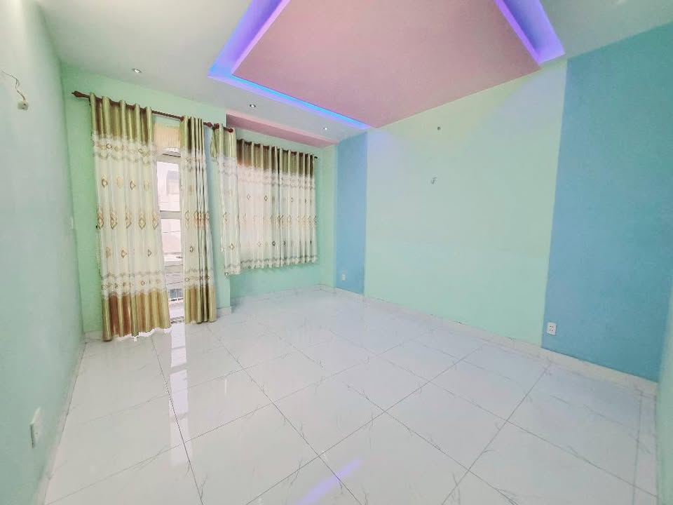 Nhà phố Tô Hiến Thành Quận 10 78m² giá 12 tỷ - Đầu tư sinh lời 40 triệu/tháng!