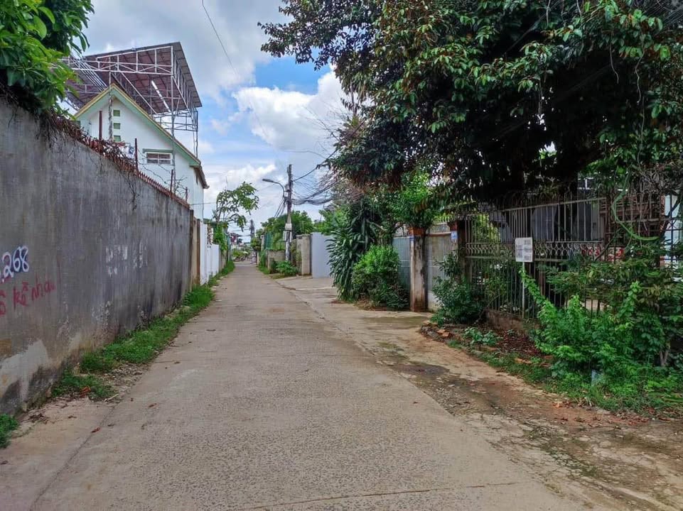 Đất nền liền kề Hẻm 40 Dương Văn Nga 53m² giá 2.75 tỷ - Đầu tư sinh lời ngay!