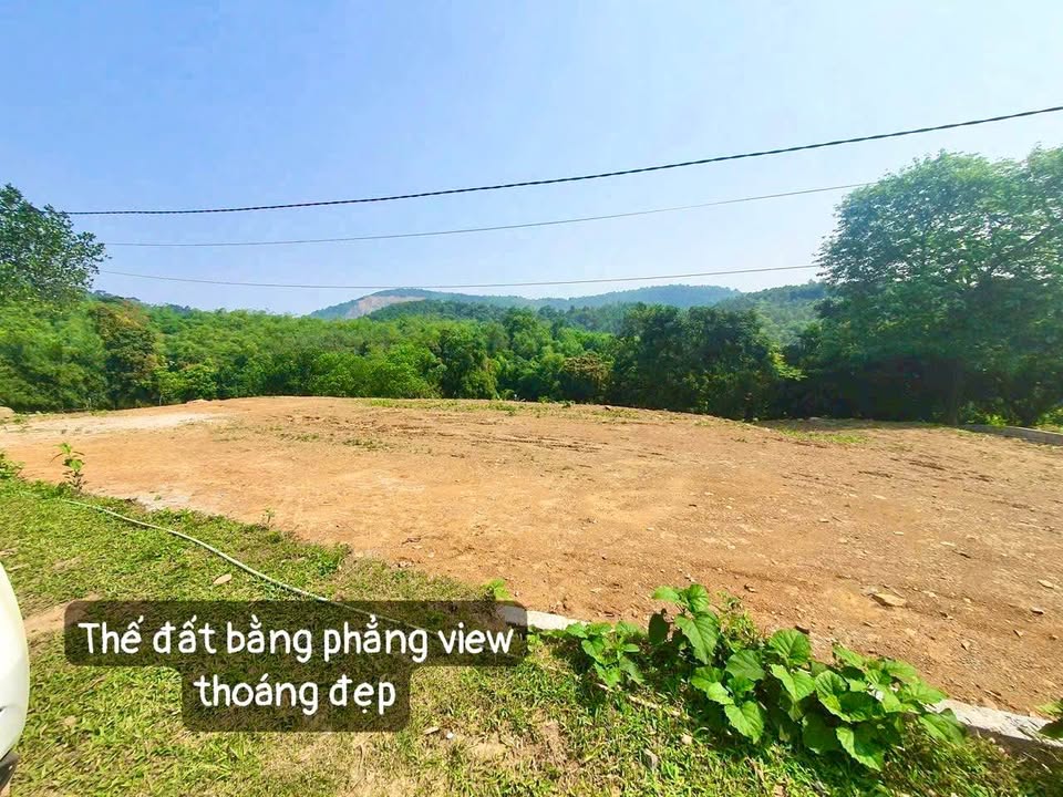 Lô đất bám suối thôn Đồng Gội, Hòa Sơn 2814m² giá 11.256 tỷ - Thế đất đẹp, vị trí đắc địa!