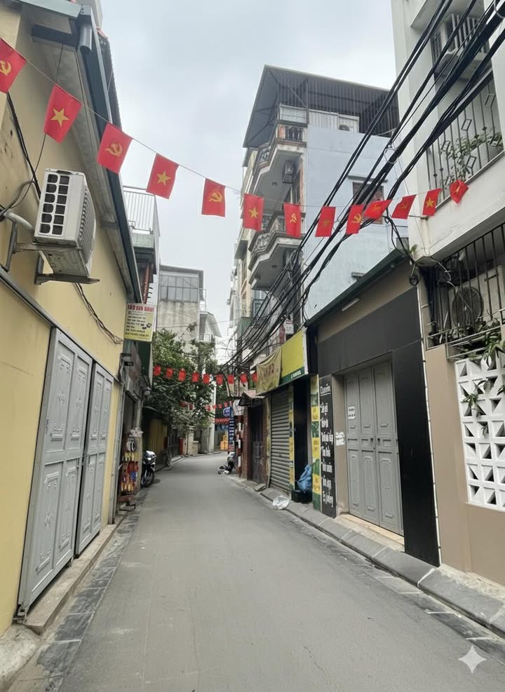 Nhà mặt ngõ ô tô Tứ Liên 60m² giá 22 tỷ - Kinh doanh tuyệt vời!