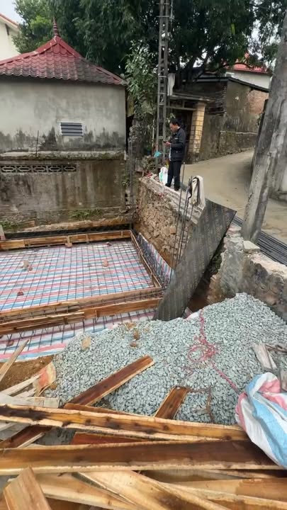 Nhà 3 tầng tại Đồng Lư - Hưng Đạo - Hà Nội, 82m² giá 4 tỷ - Chính chủ bán gấp!