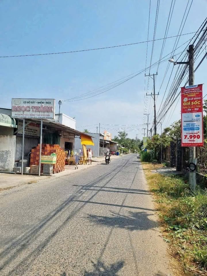 Đất mặt tiền Hữu Định, Châu Thành, Bến Tre 287m² giá 2.19 tỷ - Kinh doanh thuận lợi!