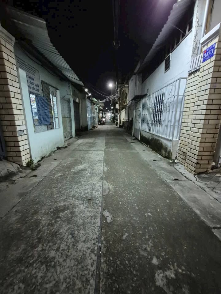 Nhà đẹp 80m² phường Phú Khương, giá 2.15 tỷ - Sẵn sàng vào ở ngay!