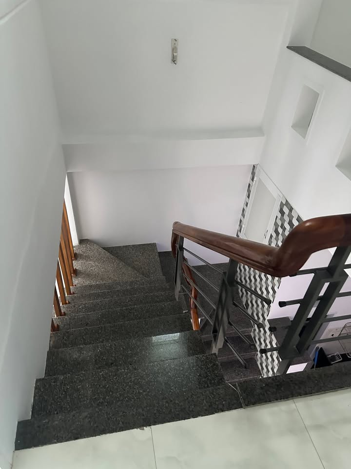 Nhà 2 tầng Hẻm đường Xuân Diệu, Quy Nhơn 60m² giá 4 tỷ - Pháp lý rõ ràng, sẵn sàng giao dịch!