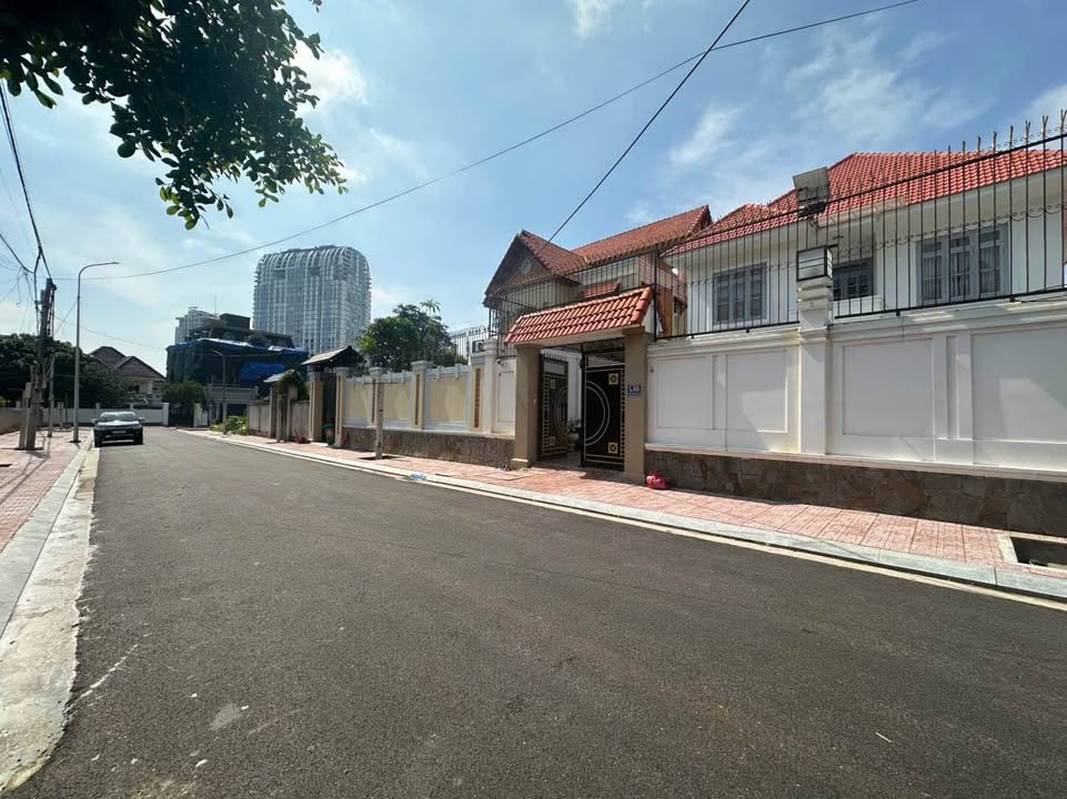 Biệt thự biển Đồi Ngọc Tước, Vũng Tàu 355m² giá 40 tỷ - Thiết kế sang trọng, view biển đẳng cấp!