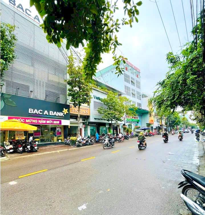 Căn mặt tiền Nguyễn Thái Học 93m² giá 16 tỷ - Vị trí kinh doanh sầm uất!