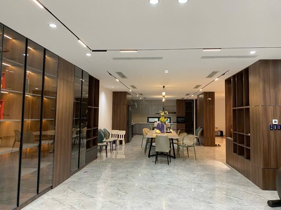 Nhà cho thuê 3 tầng khu đô thị VCN Phước Long 200m² - Phù hợp làm spa, showroom!