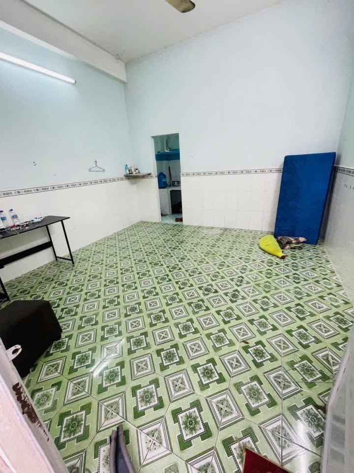 Nhà trọ Thới An Q12 28m² giá 1.4 triệu - Mát mẻ, thoải mái, tiện nghi!