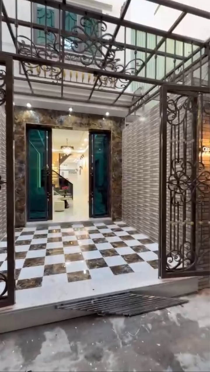 Nhà mặt phố Hàng Kênh, Lê Chân 52m² giá 3.89 tỷ - Kinh doanh thuận lợi!