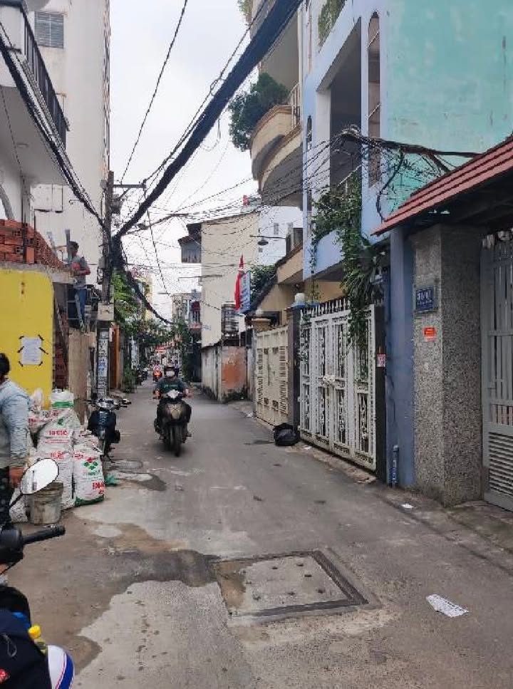 Nhà 6 tầng Lê Lai, Gò Vấp 43.1m² giá 9.7 tỷ - Đầu tư sinh lời ngay!